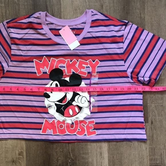 NWT Women’s XL cropped baby tee Mickey Mouse purple - Picture 2 of 5